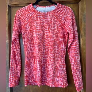 Athleta Point Break Rash Guard Size Small